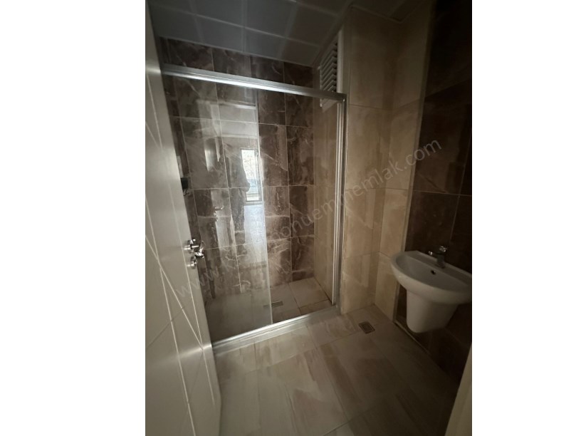 MERKEZDE Kiralık Lüks 3+1 Daire