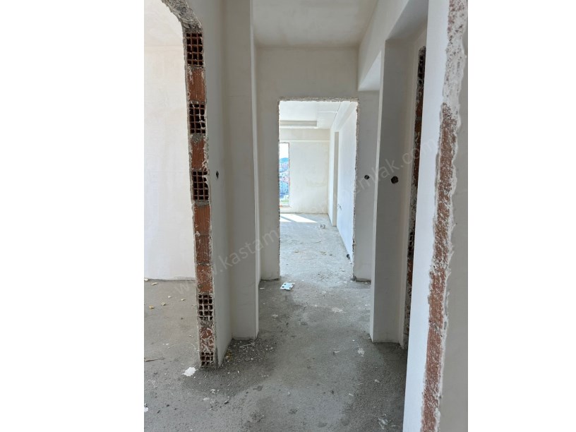 KUZEYKENT ANA CADDE ÜZERİ Satılık 3+1 Daire