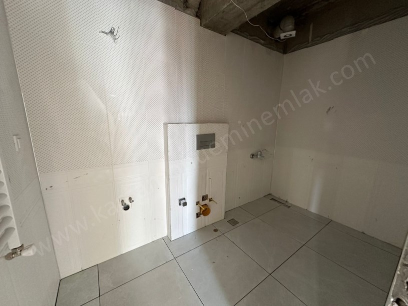 KUZEYKENT ANA CADDE ÜZERİ Satılık 3+1 Daire