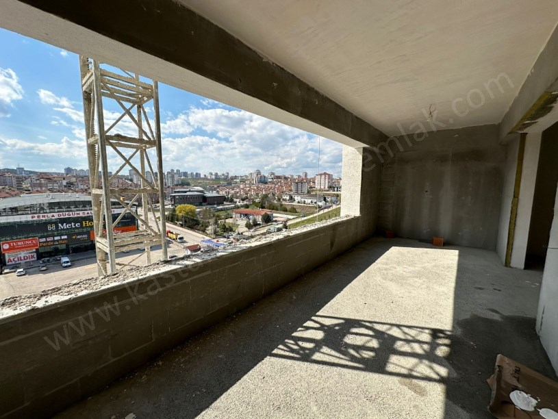 KUZEYKENT ANA CADDE ÜZERİ Satılık 3+1 Daire