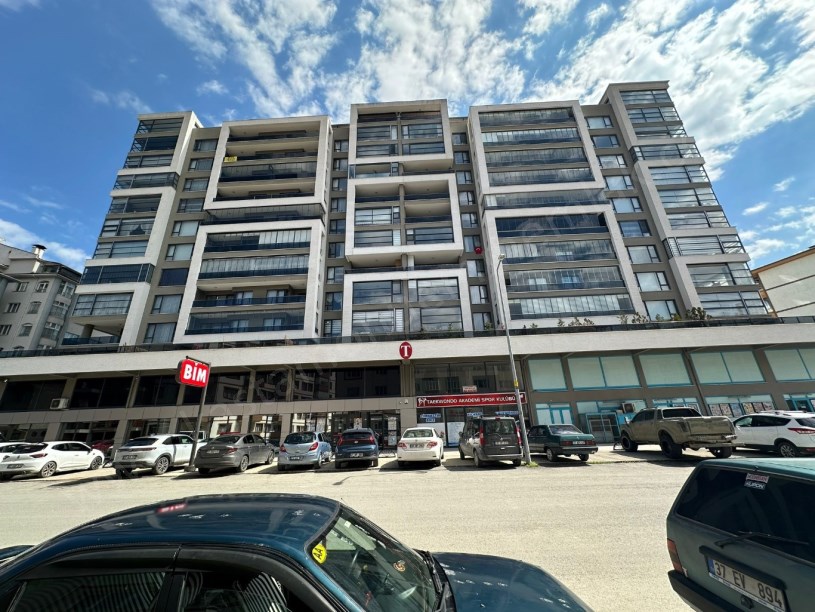 MERKEZDE MANZARALI Satılık 3+1 Daire