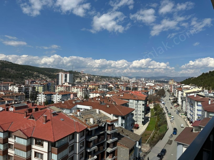 MERKEZDE MANZARALI Satılık 3+1 Daire