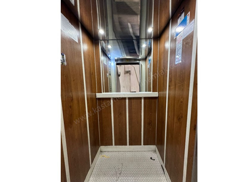 MERKEZDE Kiralık Ofis