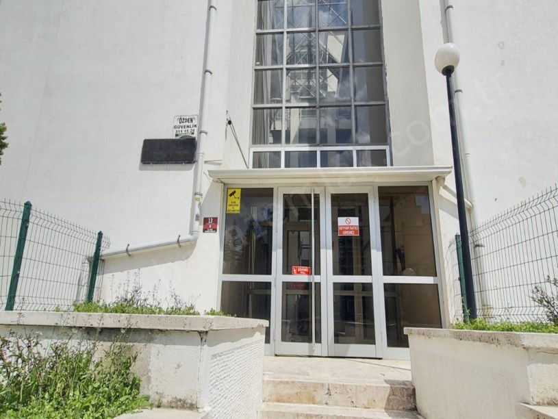 ERYAMAN 4.ETAPTA CADDE ÜZERİ 2+1 SATILIK DAİRE