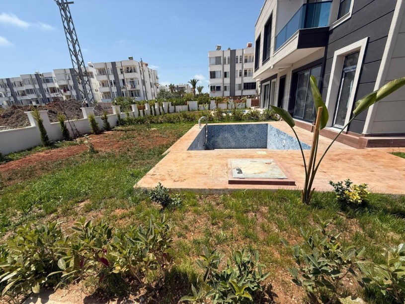 SİLİFKE KAPIZLIDA TERASLI 3+1 KİRALIK VİLLA