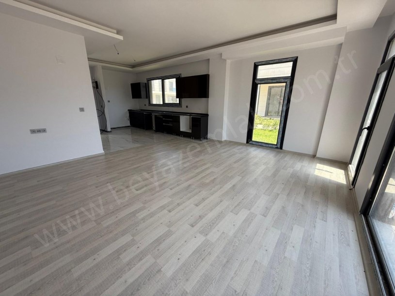 SİLİFKE KAPIZLIDA TERASLI 3+1 KİRALIK VİLLA