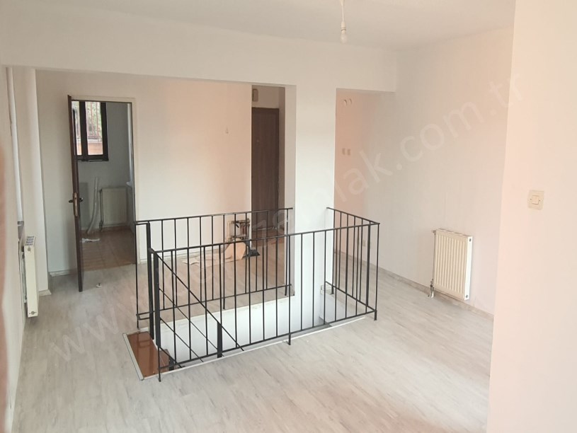 ERYAMAN 3.ETAPDA TERS DUBLEKS 2+1 SATILIK DAİRE