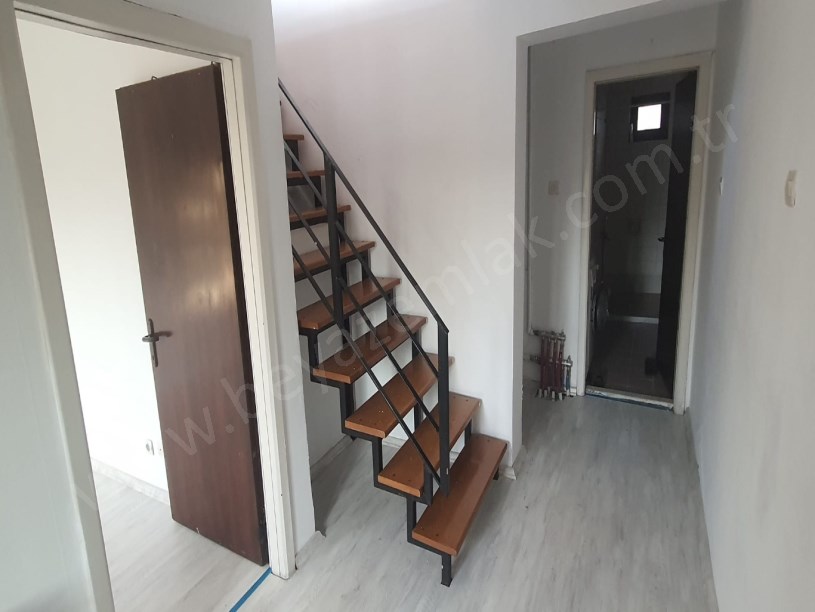 ERYAMAN 3.ETAPDA TERS DUBLEKS 2+1 SATILIK DAİRE