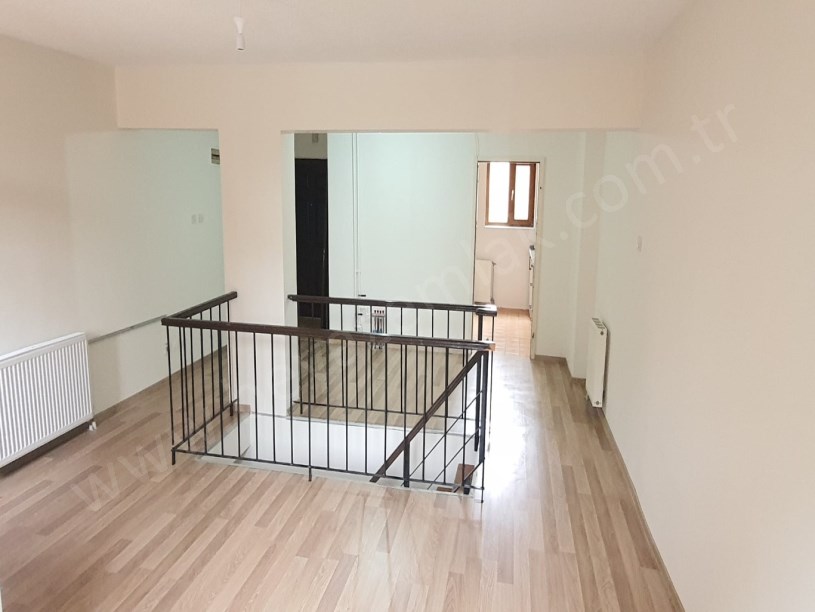 ERYAMAN 3.ETAPDA TERS DUBLEKS 2+1 KİRALIK DAİRE