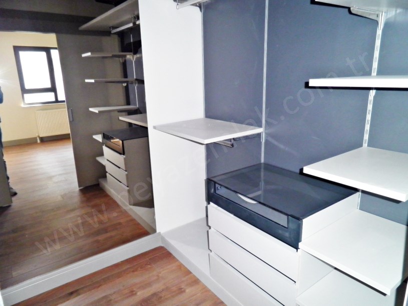 ERYAMAN ZİRVEDEN BATI SİTESİNDE 5+1 KIŞ BAHÇELİ KİRALIK DAİRE