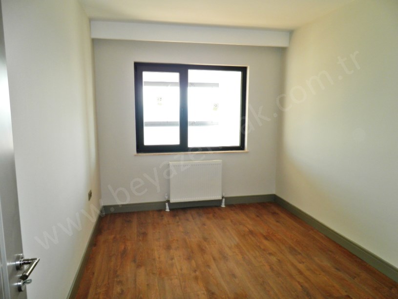 ERYAMAN ZİRVEDEN BATI SİTESİNDE 5+1 KIŞ BAHÇELİ KİRALIK DAİRE