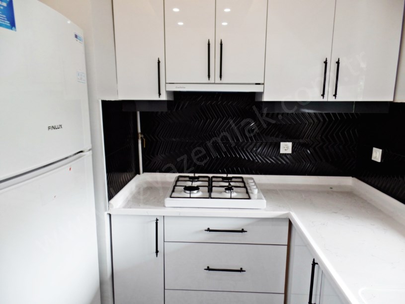 3.ETAPDA FULL YAPILI MOBİLYALI 1+1 KİRALIK DAİRE