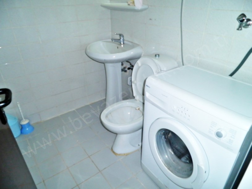 ERYAMAN CADDE ÜSTÜ KOMBİLİ MOBİLYALI 1+1 KİRALIK DAİRE