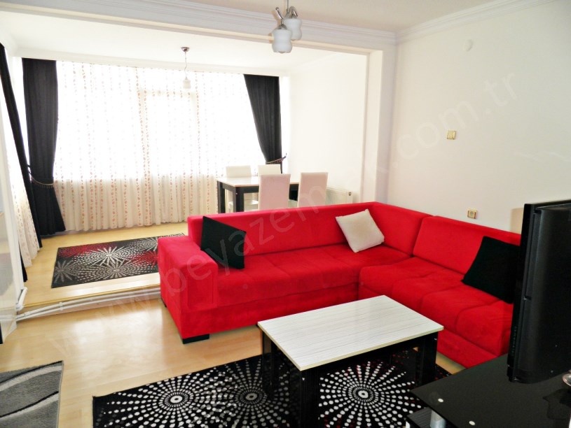 ERYAMAN CADDE ÜSTÜ KOMBİLİ MOBİLYALI 1+1 KİRALIK DAİRE