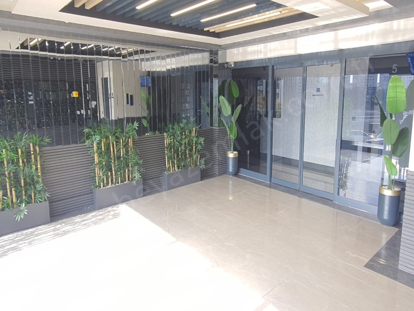 ERYAMAN MERCAN TOWERDA GÖL MANZARALI 1+1 MOBİLYALI SIFIR DAİRE