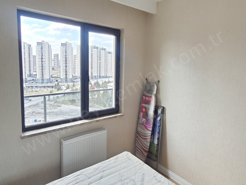 ERYAMAN MERCAN TOWERDA GÖL MANZARALI 1+1 MOBİLYALI SIFIR DAİRE