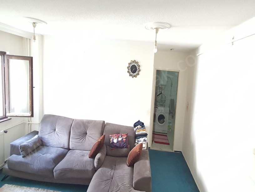 BEYAZ GAYRİMENKULDEN 3.ETAPTA ARA KAT 1+1 SATILIK DAİRE