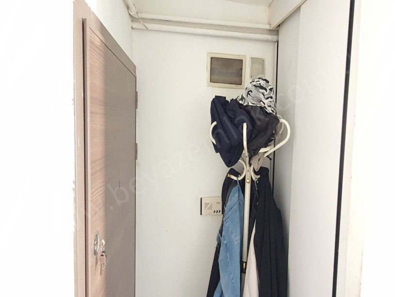 BEYAZ GAYRİMENKULDEN 3.ETAPTA ARA KAT 1+1 SATILIK DAİRE
