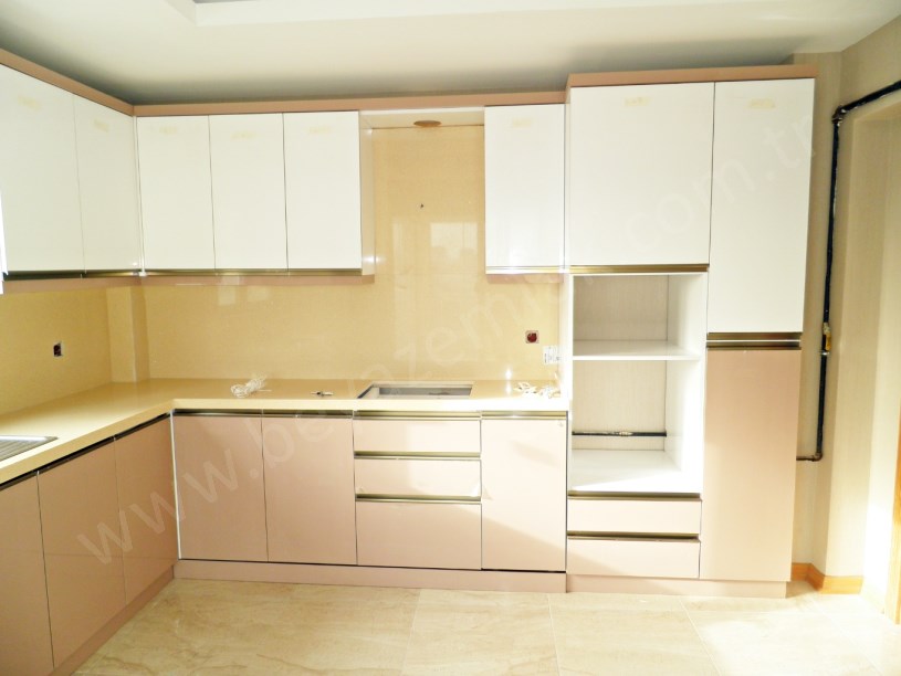 BEYAZ GAYRİMENKULDEN GÖKSUPARK VADİ KONUTLARINDA ARA KAT 3+1