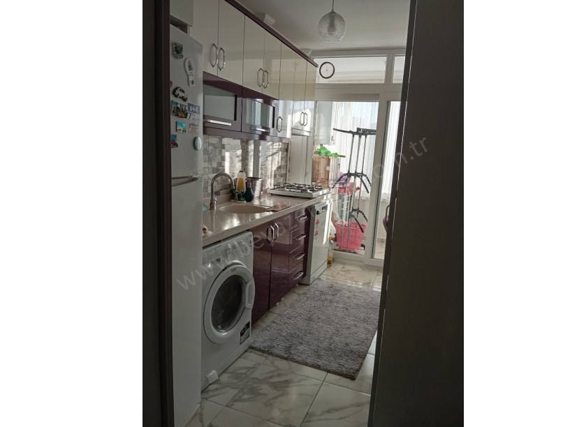BEYAZ GAYRİMENKULDEN METRO VE GÖKSU YAKINI SATILIK 2+1 DAİRE