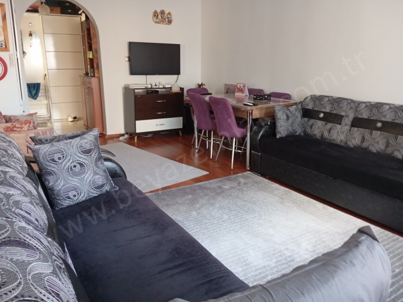 BEYAZ GAYRİMENKULDEN METRO VE GÖKSU YAKINI SATILIK 2+1 DAİRE