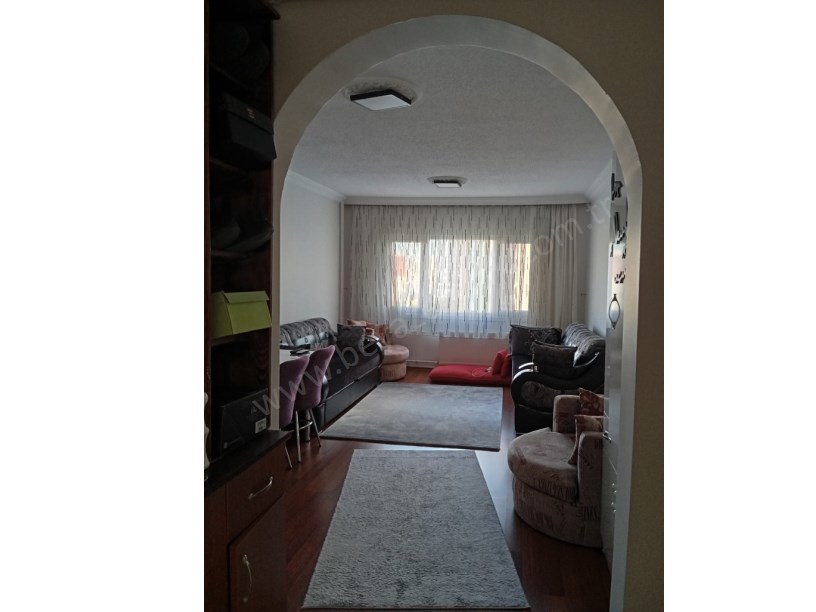 BEYAZ GAYRİMENKULDEN METRO VE GÖKSU YAKINI SATILIK 2+1 DAİRE