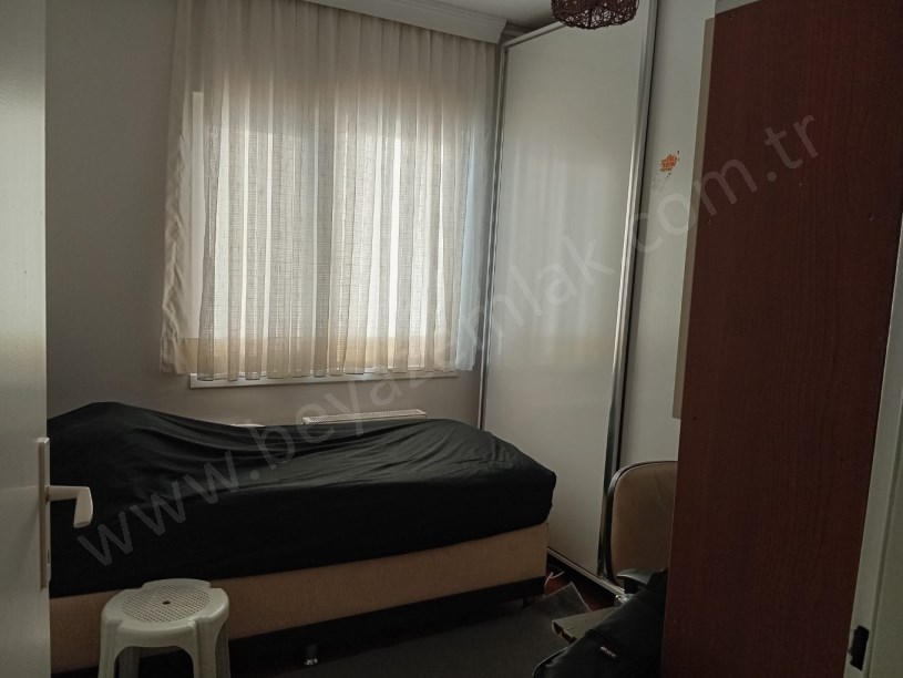 BEYAZ GAYRİMENKULDEN METRO VE GÖKSU YAKINI SATILIK 2+1 DAİRE