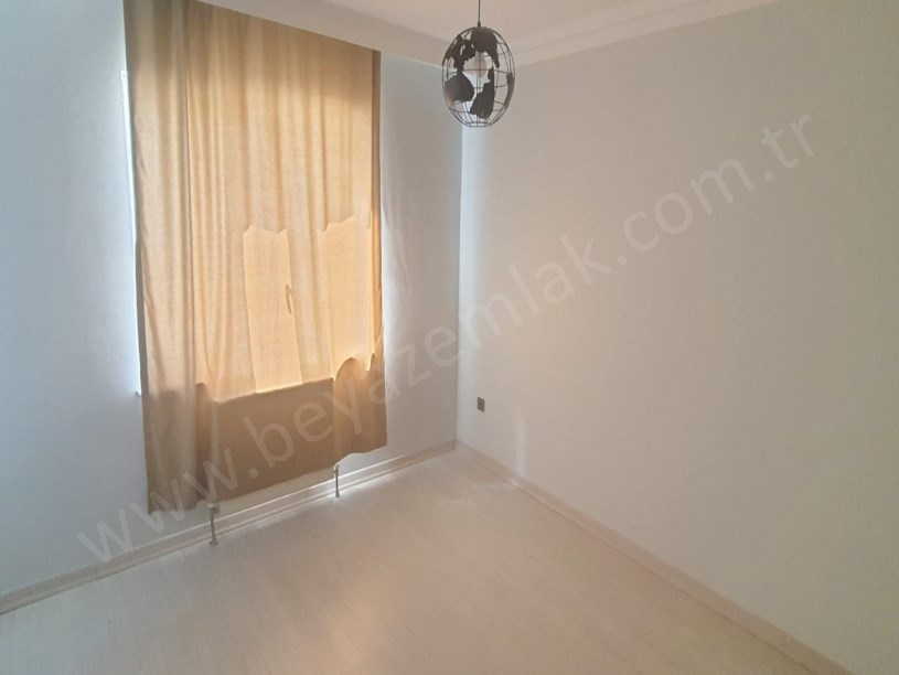 BEYAZ GAYRİMENKULDEN RESİTAL YENİKENTTE GÜVENLİKLİ 2+1 DAİRE