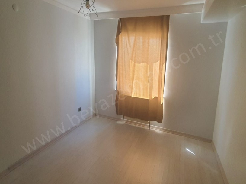 BEYAZ GAYRİMENKULDEN RESİTAL YENİKENTTE GÜVENLİKLİ 2+1 DAİRE