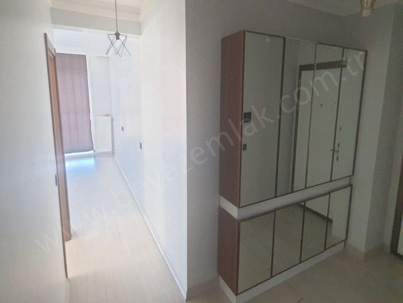 BEYAZ GAYRİMENKULDEN RESİTAL YENİKENTTE GÜVENLİKLİ 2+1 DAİRE