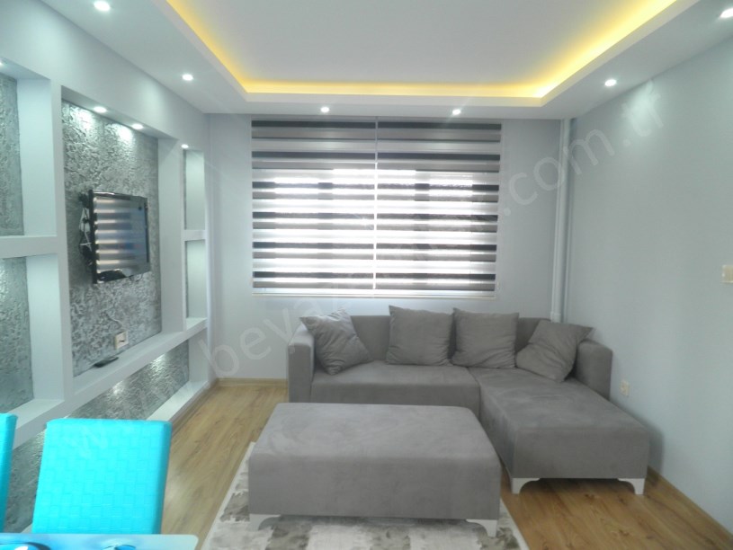 BEYAZ GAYRİMENKULDEN 2.ETAP METRO KARŞISI EŞYALI 1+1 KİRALIK