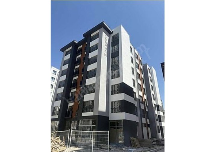 Vial TALAS MEVLANNA MAH DÜŞÜK KATLI 2.5 +1 SATILIK DAİRE