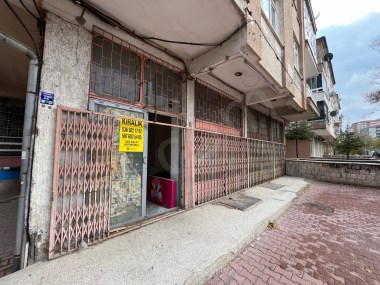 VİAL SAHABİYEDE 30 M2 DEPOLU DÜKKAN