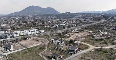 VİAL   Becen Mah. Konum Avantajlı 866m2 Villa Arsası