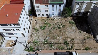 VİAL   Danışment Gazi Mah.209m2 Konum Avantajlı Konut Parseli