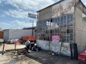 Sanayi Camii Üst Sokağı Satılık Dükkan 