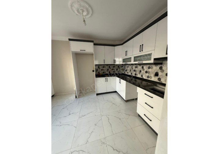 Harmanlar Mah. Atatürk Okulu Karşısı Kiralık 3+1 Daire