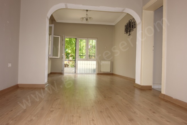 Maltepe Çankaya Kiralık Daire |  2+1 Oda | 100M2 Aylık 15.000Tl | 1. Kat | Kombi | 1 Banyo | 1 Yatak Odası Resim-2