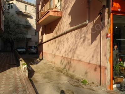 Eserden Gençlik Caddesinde Ön Cephe Ara Kat Satılık Daire 3+1 Çankaya Cad