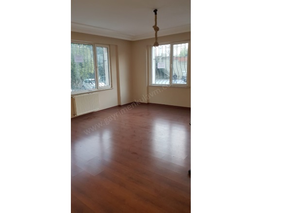 Yenikent Mahallesi. Gebze Satılık Daire |  1+1 Oda | 85M2 4.500.000Tl  Krediye Uygun  | 1. Kat | Kombi | 1 Banyo | 1 Yatak Odası Resim-4