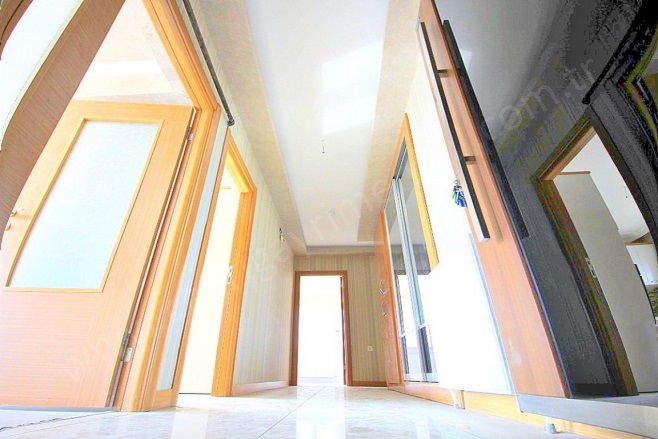 Burç Mah.  Yenimahalle Satılık Daire |  4+1 Oda | 185M2 7.850.000Tl  Krediye Uygun  | 10. Kat | Kombi | 2 Banyo | 1 Yatak Odası Resim-1