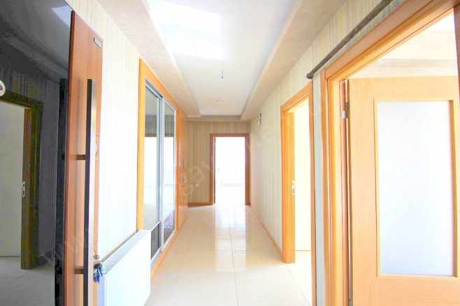 Acill Satılık Daire Çağrı Emlak Cadde Üzeri Park Manzaralı Giyinme Odalı 4+1 Yenimahalle Barıştepe Mah