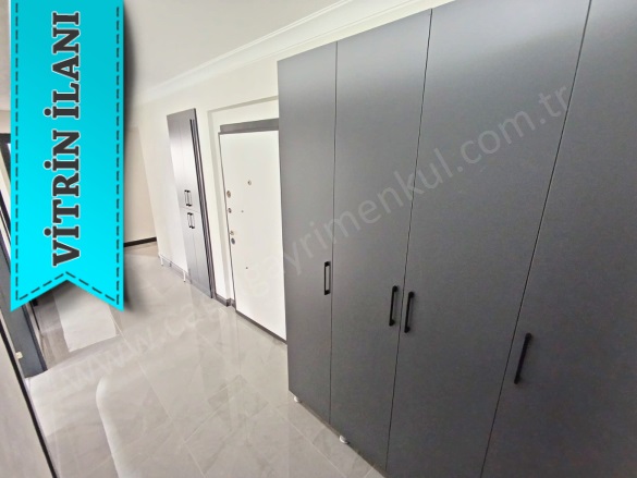 Çiğdemtepe Mah. Yenimahalle Satılık Daire |  3+1 Oda | 155M2 6.250.000Tl  Krediye Uygun  | 8. Kat | Kombi | 2 Banyo | 1 Yatak Odası Resim-3