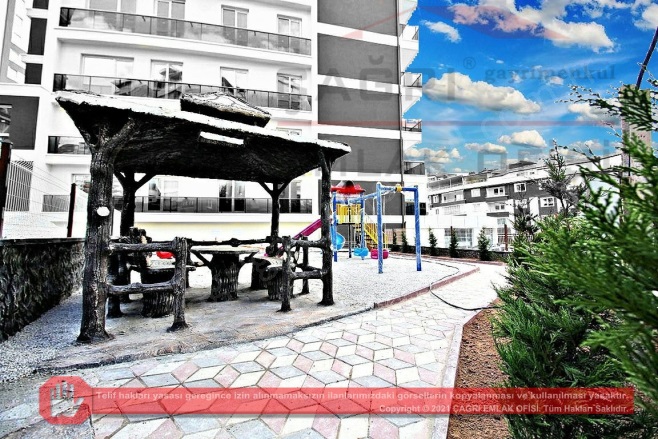 Güventepe Mah. Yenimahalle Satılık Daire |  4+1 Oda | 185M2 8.450.000Tl  Krediye Uygun  | 7. Kat | Merkezi (Pay Ölçer) | 2 Banyo | 1 Yatak Odası Resim-4