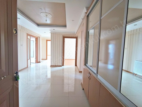 Pamuklar Mah. Yenimahalle Kiralık Daire |  3+1 Oda | 165M2 Aylık 36.500Tl | 10. Kat | Merkezi (Pay Ölçer) | 2 Banyo | 1 Yatak Odası Resim-4