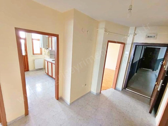 Güventepe Mah. Yenimahalle Kiralık Daire |  3+1 Oda | 110M2 Aylık 20.000Tl | 1. Kat | Kombi | 1 Banyo | 1 Yatak Odası Resim-4