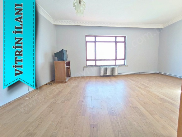 Ergenekon Mah. Yenimahalle Satılık Daire |  2+1 Oda | 110M2 2.850.000Tl  Krediye Uygun  | 2. Kat | Kombi | 1 Banyo | 1 Yatak Odası Resim-3