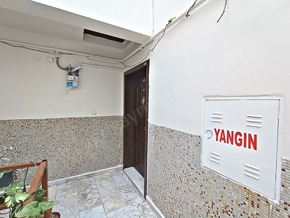 Esentepe Mah. Yenimahalle Satılık Daire |  2+1 Oda | 140M2 4.775.000Tl  Krediye Uygun  | 3. Kat | Kombi | 1 Banyo | 1 Yatak Odası Resim-3