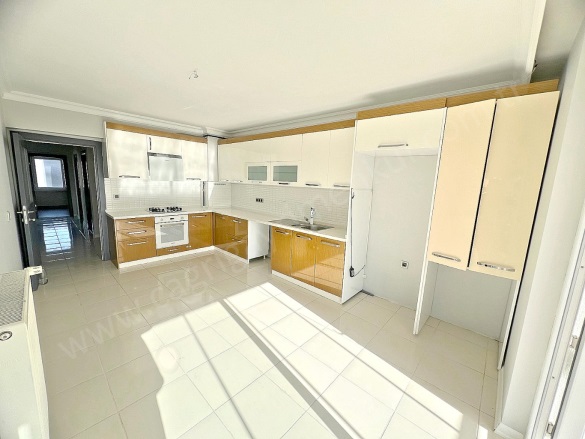 Güventepe Mah. Yenimahalle Satılık Daire |  4+1 Oda | 180M2 6.900.000Tl  Krediye Uygun  | 9. Kat | Merkezi (Pay Ölçer) | 2 Banyo | 1 Yatak Odası Resim-5