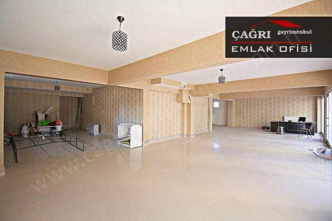Cadde Üzerinde Kurumsal Kiracılı Satılık Dükkan 180 M2 Yenimahalle Kaletepe Mah